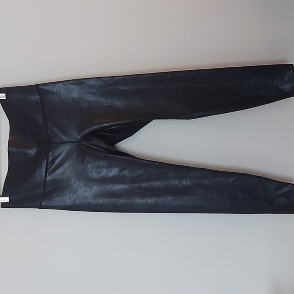 NWT Knix Your Birds Papaya Sculpt Leggings Faux Leather Black Size Large - Picture 3 of 9